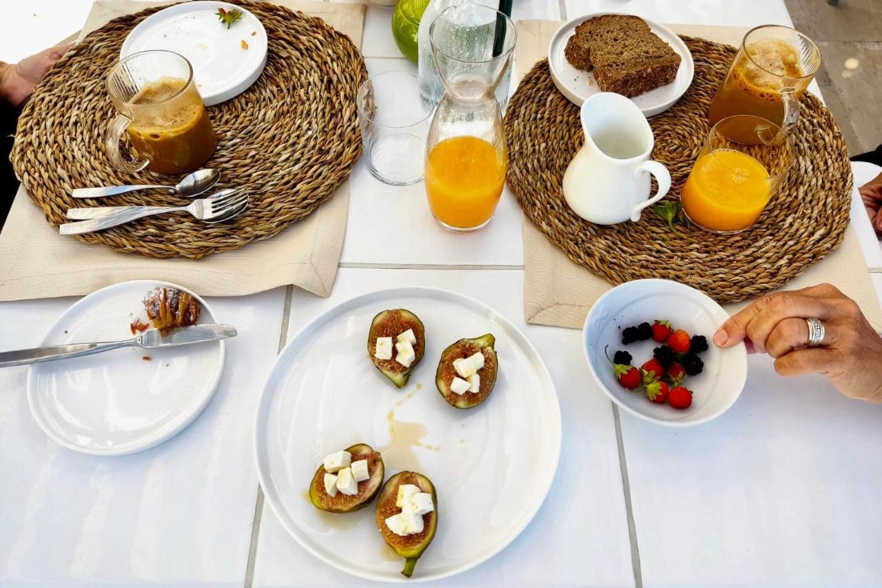 サンタガータ・スイ・ドゥエ・ゴルフィ Nostos Casale Bed & Breakfast エクステリア 写真